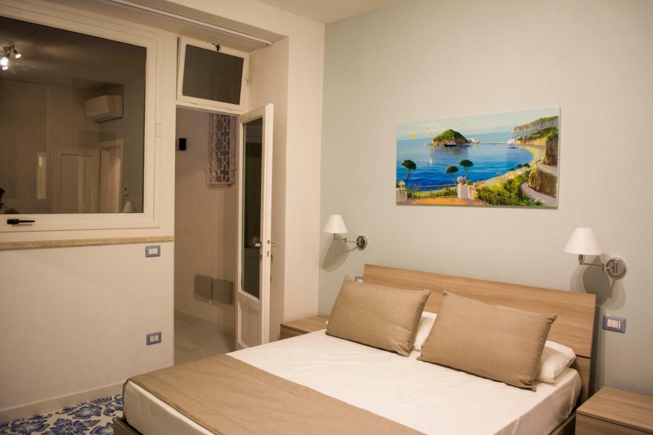 Villa Marylu' Ischia Eksteriør billede